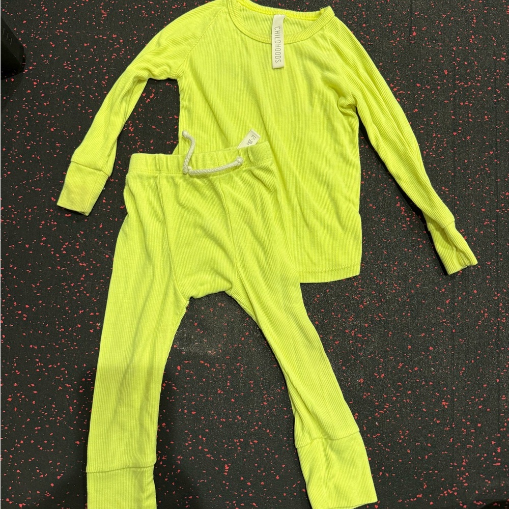 Childhoods neon ribbed lounge set